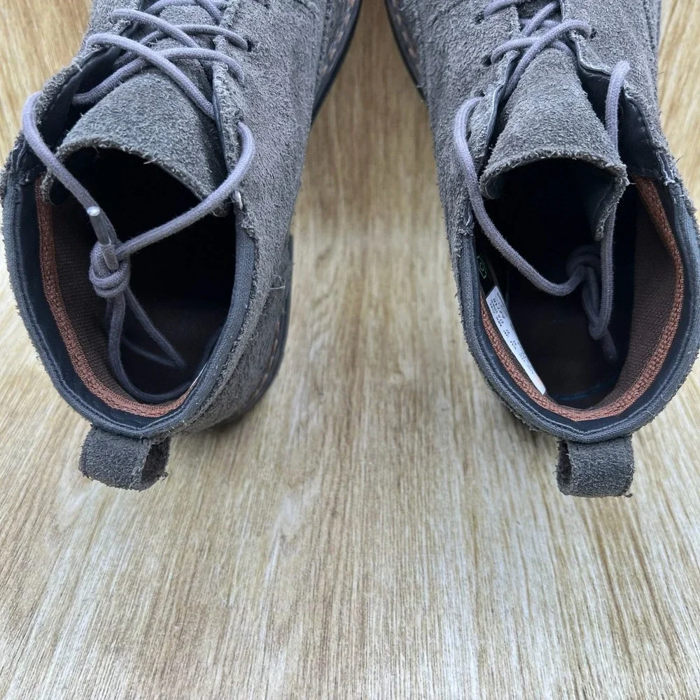 Timberland Squall Canyon Chukka Boots Men's 9 Grey Suede Wingtip Brogue A1SV4